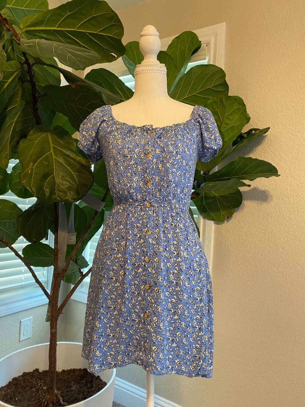 ✨ Bailey Blue Periwinkle Floral Milkmaid Sundress Size S 🌼💙🤍
